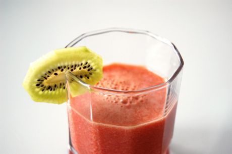 Jahodová a kiwi šťáva
